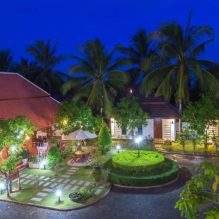Alice Villa Hotel Takeo Bagian luar foto