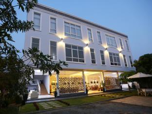 Alice Villa Hotel Takeo Bagian luar foto